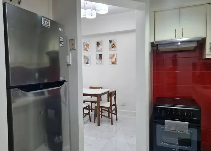 Apartment Big 2br Near Burgos Circle, Highstreet, St Lukes - B Parklane T1