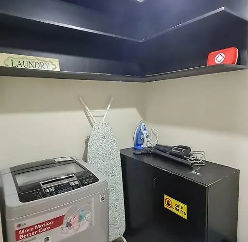 Apartment Big 2br Near Burgos Circle, Highstreet, St Lukes - B Parklane T1 Manila