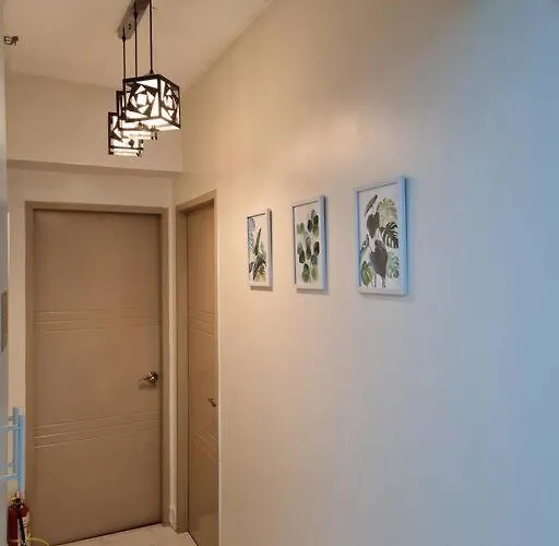 Big 2br Near Burgos Circle, Highstreet, St Lukes - B Parklane T1 Manila